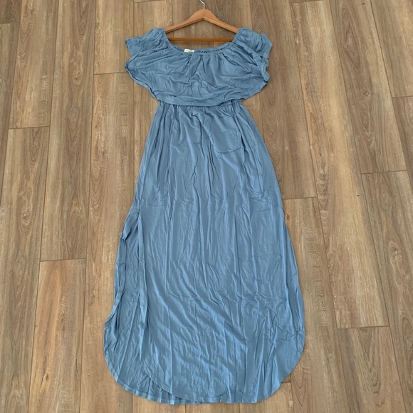 Off The Shoulder Maxi Dress - Picture 4 of 5